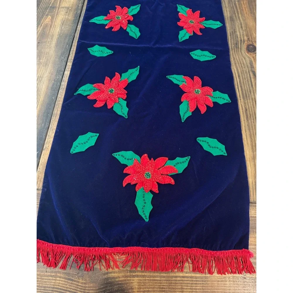Vtg‎ Handmade Velvet Table Runner Christmas Poinsettia Beaded Purple 53